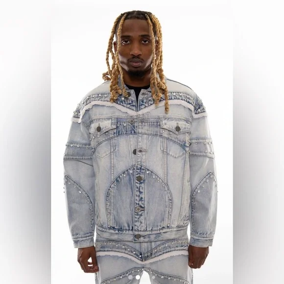 Gunzinii denim jacket - Studded Light Blue Denim Jacket - Unisex - New - Picture 2 of 4